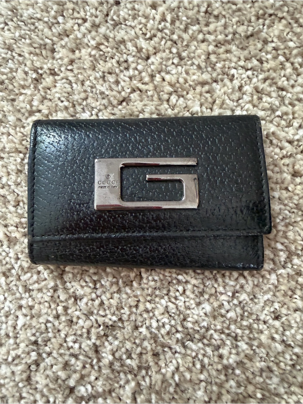 Vintage Gucci Black Leather 6-Key Holder Case Silver G Logo Made in Italy